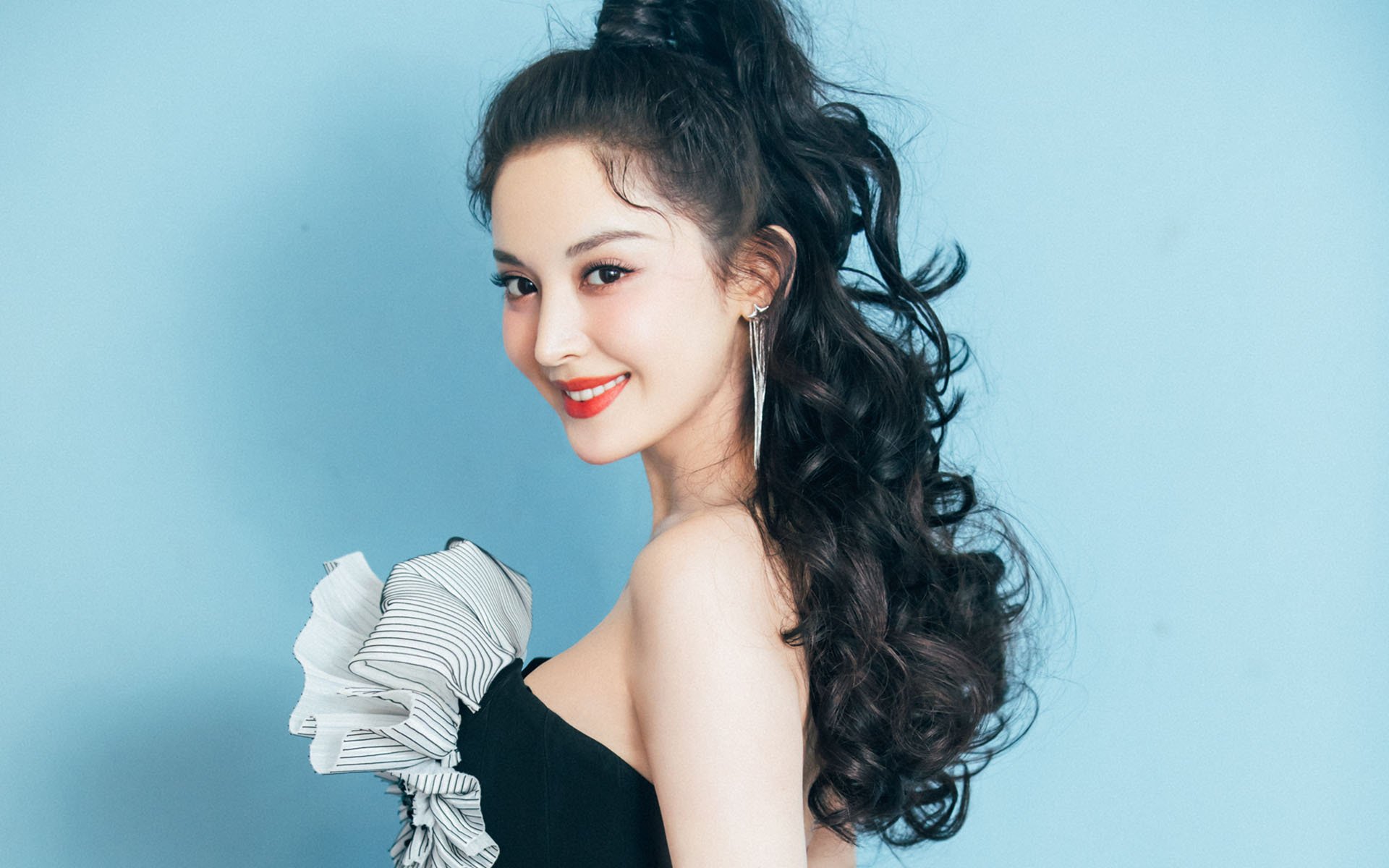 劲旅互搏！比赛如火如荼，双方你来我往，劲旅网创始人