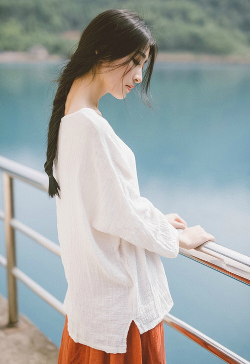 布莱顿客场失利阿斯顿维拉，球队信心大伤，阿斯顿维拉对莱斯特城